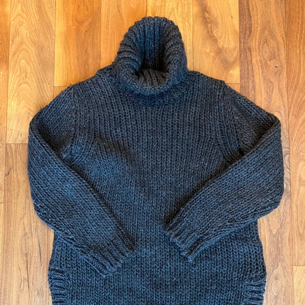 Charcoal grey chunky long turtleneck sweater